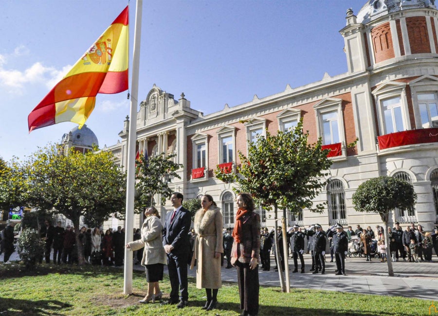 Ciudad Real celebra el Día de la Constitución reivindicando la unidad para consolidar la libertad Ciudad Real celebra el Día de la Constitución reivindicando la unidad para consolidar la libertad