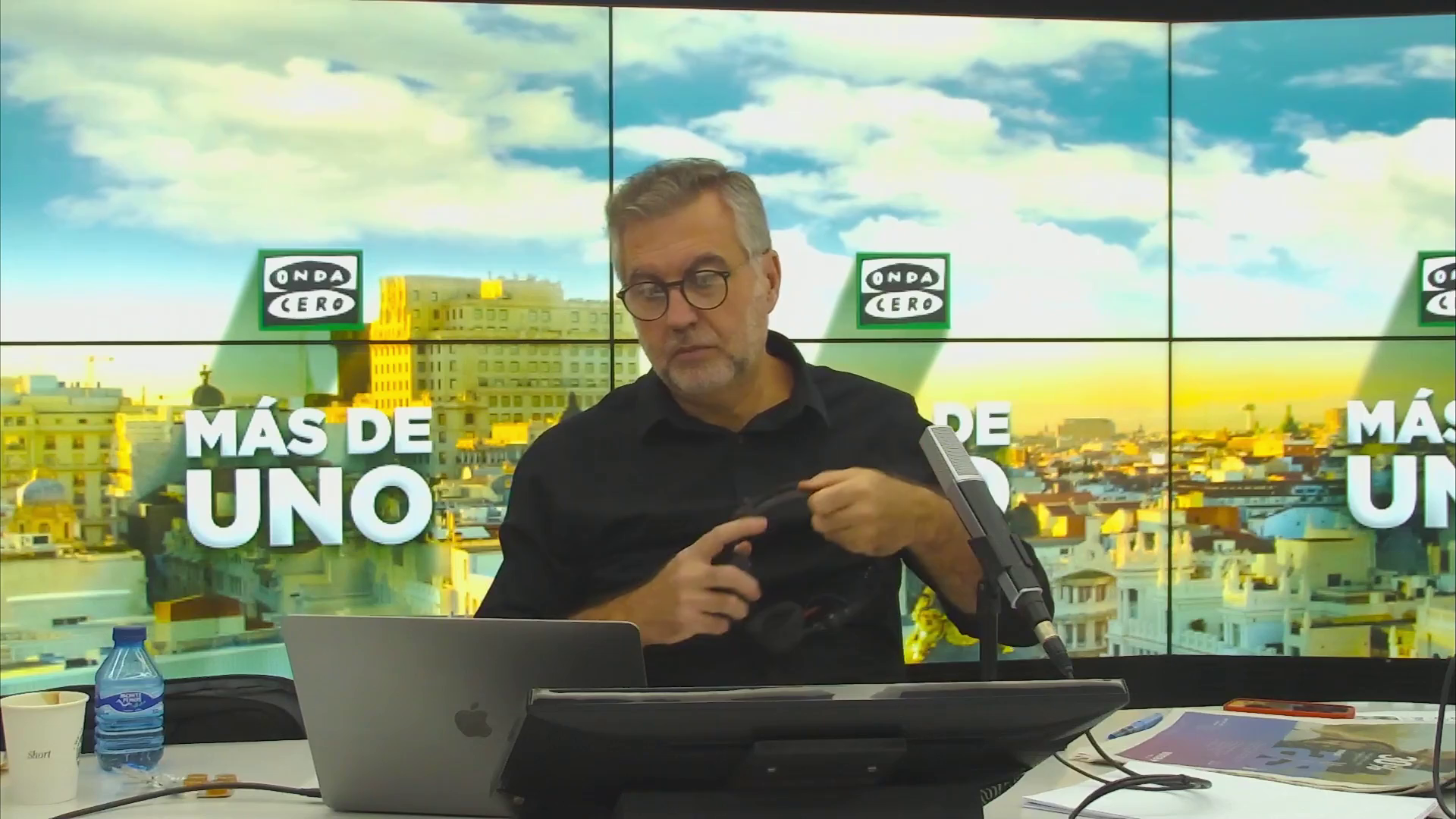Vídeo | Monólogo de Alsina: "Canción triste de Luis Enrique" Vídeo | Monólogo de Alsina: "Canción triste de Luis Enrique"