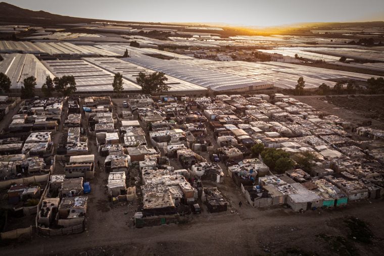 'Gaiacells', el proyecto de la UAL para solucionar el problema de los asentamientos en Nijar 'Gaiacells', el proyecto de la UAL para solucionar el problema de los asentamientos en Nijar