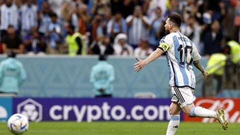 Messi celebra su gol ante Pa&iacute;ses Bajos