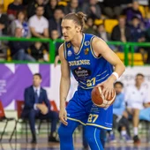 O COB cae ante o lider Zunder Palencia 66-82 O COB cae ante o lider Zunder Palencia 66-82