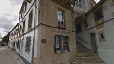 Mellora de infraestruturas viarias e instalaci&oacute;ns deportivas en Viana do Bolo 