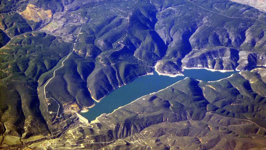 Embalse de Beleña Beleña recupera casi dos hectómetros cúbicos de agua gracias a las últimas lluvias
