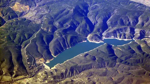 Embalse de Beleña Beleña recupera casi dos hectómetros cúbicos de agua gracias a las últimas lluvias