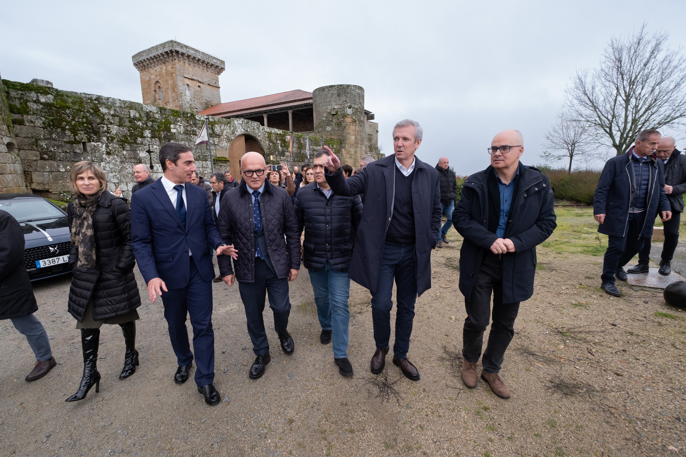 Alfonso Rueda destaca a recuperación da fortaleza de Monterrei Alfonso Rueda destaca a recuperación da fortaleza de Monterrei