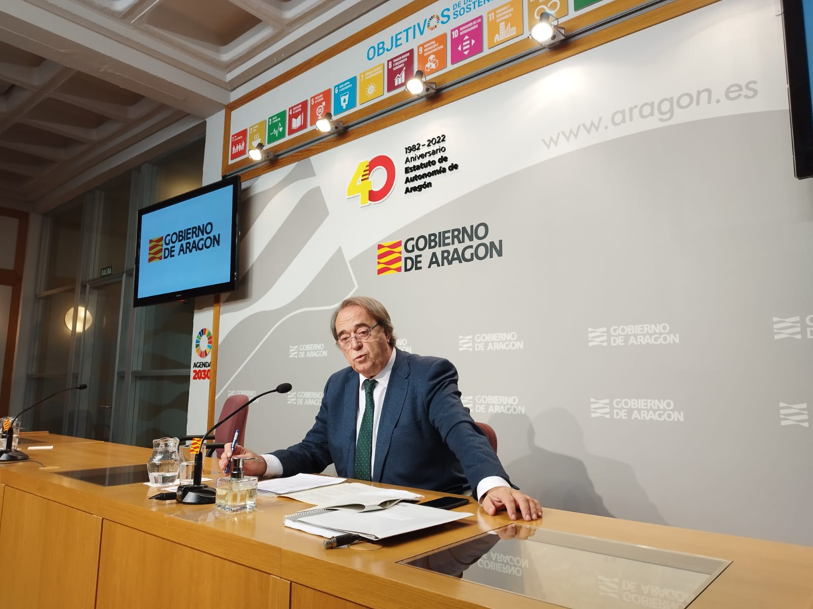 La DGA paga 24,5 millones a Zaragoza por la deuda del tranvía La DGA paga 24,5 millones a Zaragoza por la deuda del tranvía