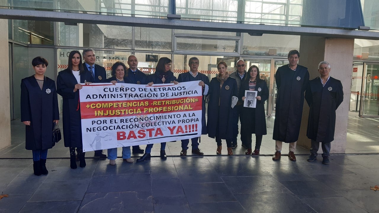 Seguimiento del 70% en la huelga de letrados de la administración de justicia en Ciudad Real Seguimiento del 70% en la huelga de letrados de la administración de justicia en Ciudad Real