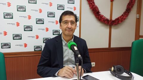 José Manuel Caballero en los estudios de Onda Cero Ciudad Real