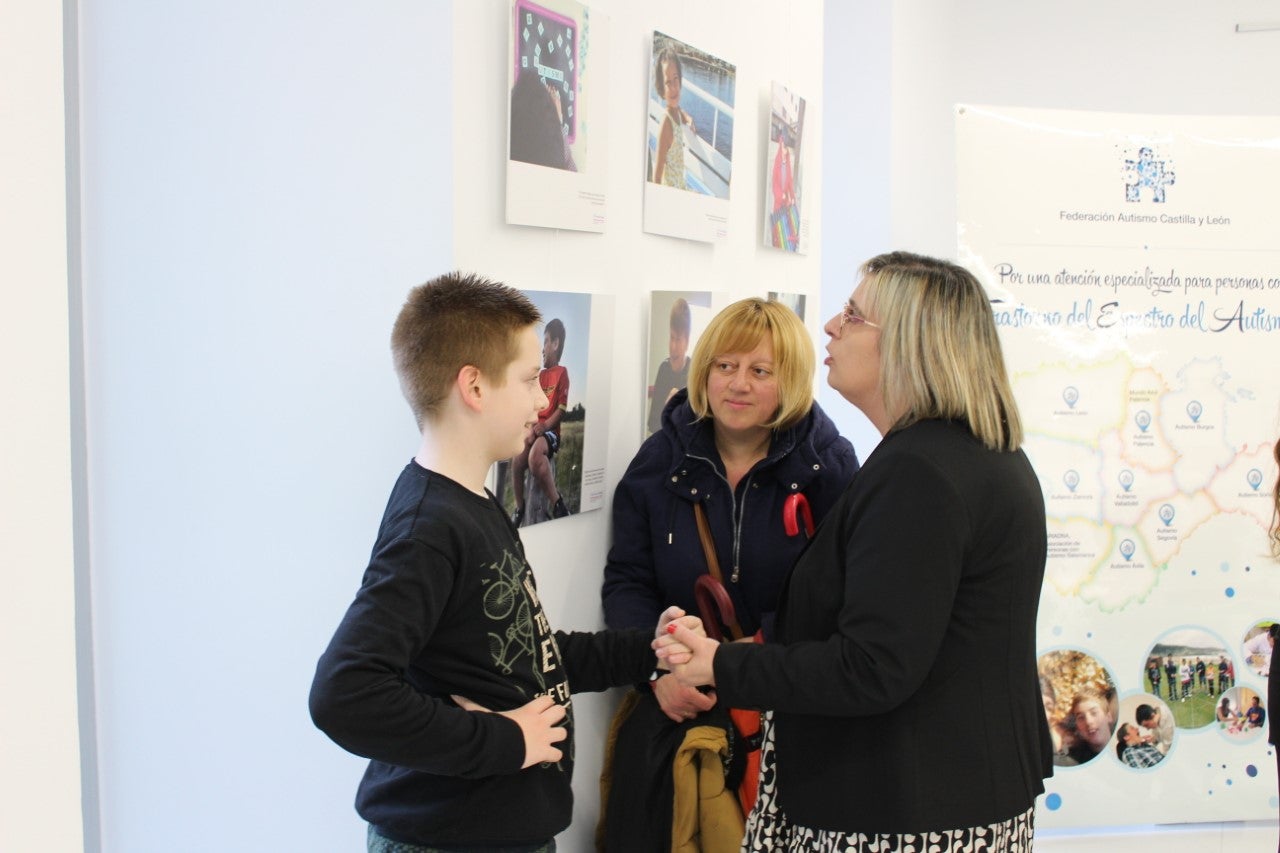 El Lecrác de Palencia acoge la quinta parada de la Exposición ‘Un feliz viaje por la vida’ de la Federación Autismo de Castilla y León El Lecrác de Palencia acoge la quinta parada de la Exposición ‘Un feliz viaje por la vida’ de la Federación Autismo de Castilla y León
