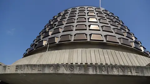 Unidas Podemos pide la suspensión del pleno del TC al quedar "sin objeto" el recurso del PP El TC suspende el Pleno y aplaza el debate hasta el lunes/ EFE/Emilio Naranjo