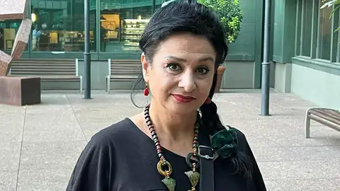 Nilufar Saberi Nilufar Saberi