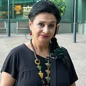 Nilufar Saberi Nilufar Saberi
