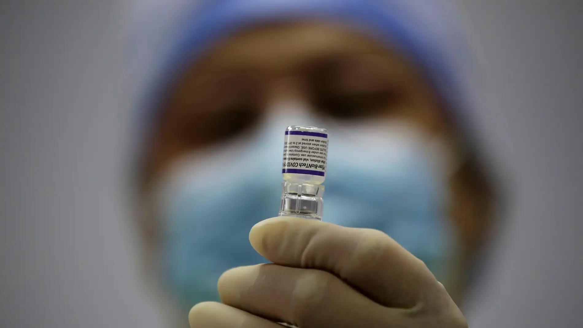 Vacuna covid: Sanidad cambia el límite de edad para ponerse la cuarta dosis