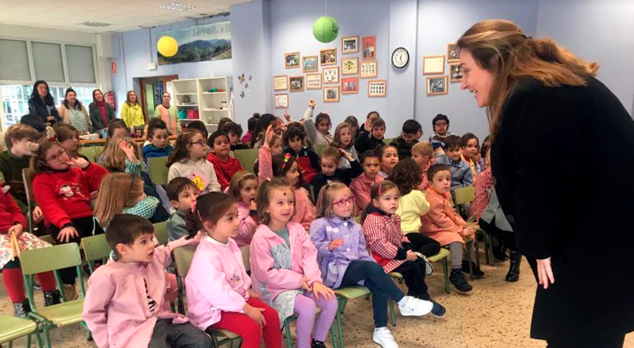 La Consejera de Educación visitó el colegio El Plaganón de Sebares La Consejera de Educación visitó el colegio El Plaganón de Sebares