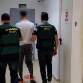 22 detenidos estafan casi 400.000 euros haciéndose pasar por empleados de banca