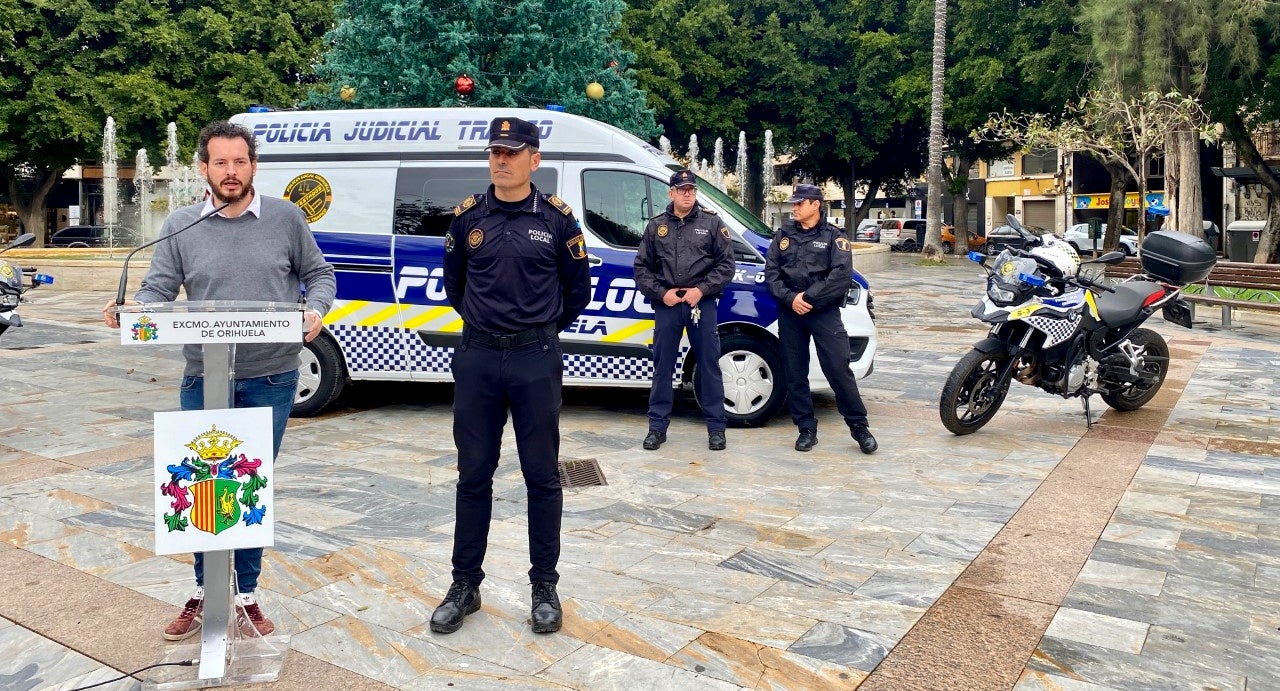La Policía Local de Orihuela adquiere un nuevo furgón para el servicio de Policía Judicial de Tráfico La Policía Local de Orihuela adquiere un nuevo furgón para el servicio de Policía Judicial de Tráfico