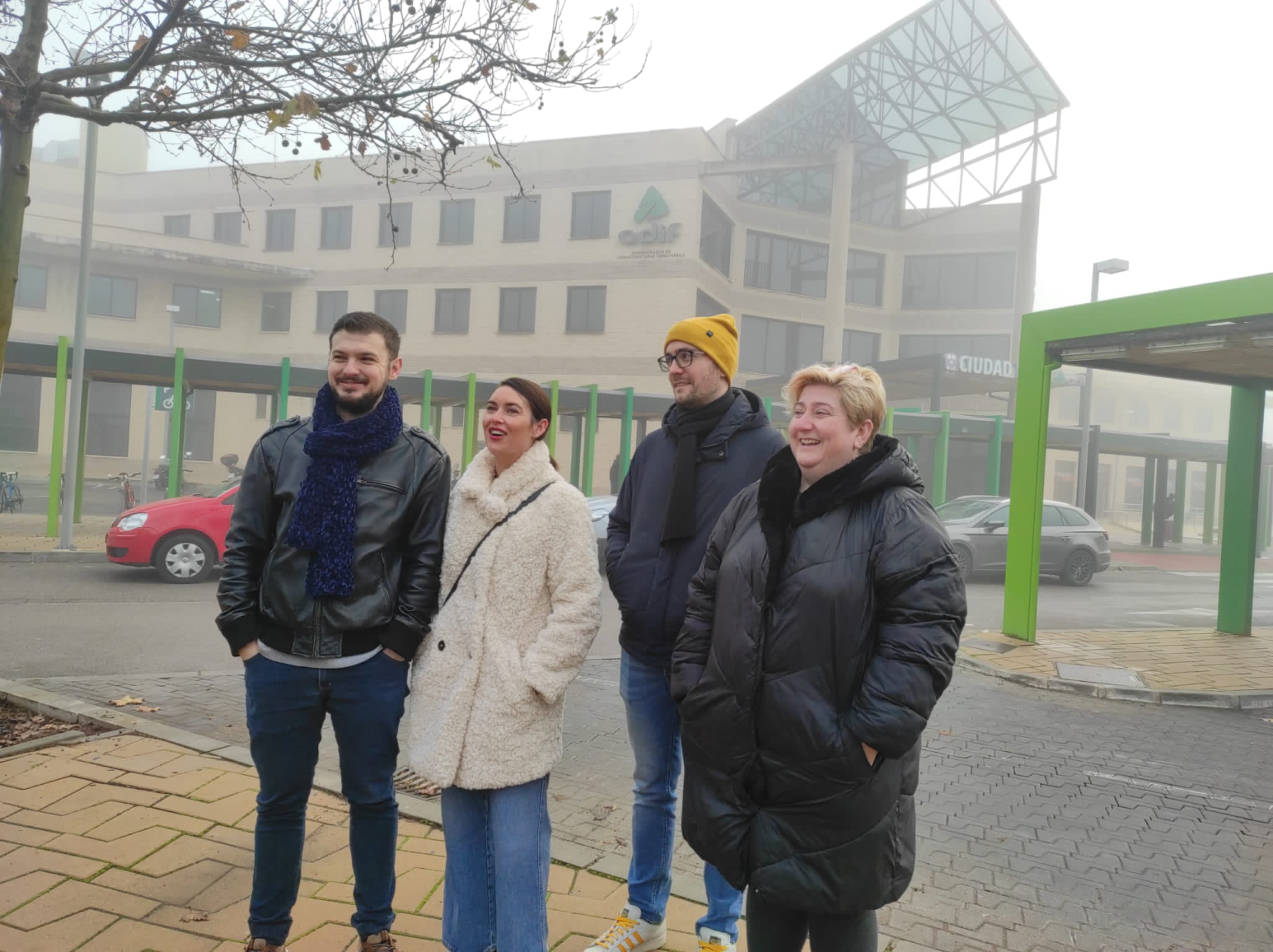 Usuarios del Avant de Ciudad Real piden al Gobierno de CLM que bonifique el 25% del precio de los abonos Usuarios del Avant de Ciudad Real piden al Gobierno de CLM que bonifique el 25% del precio de los abonos