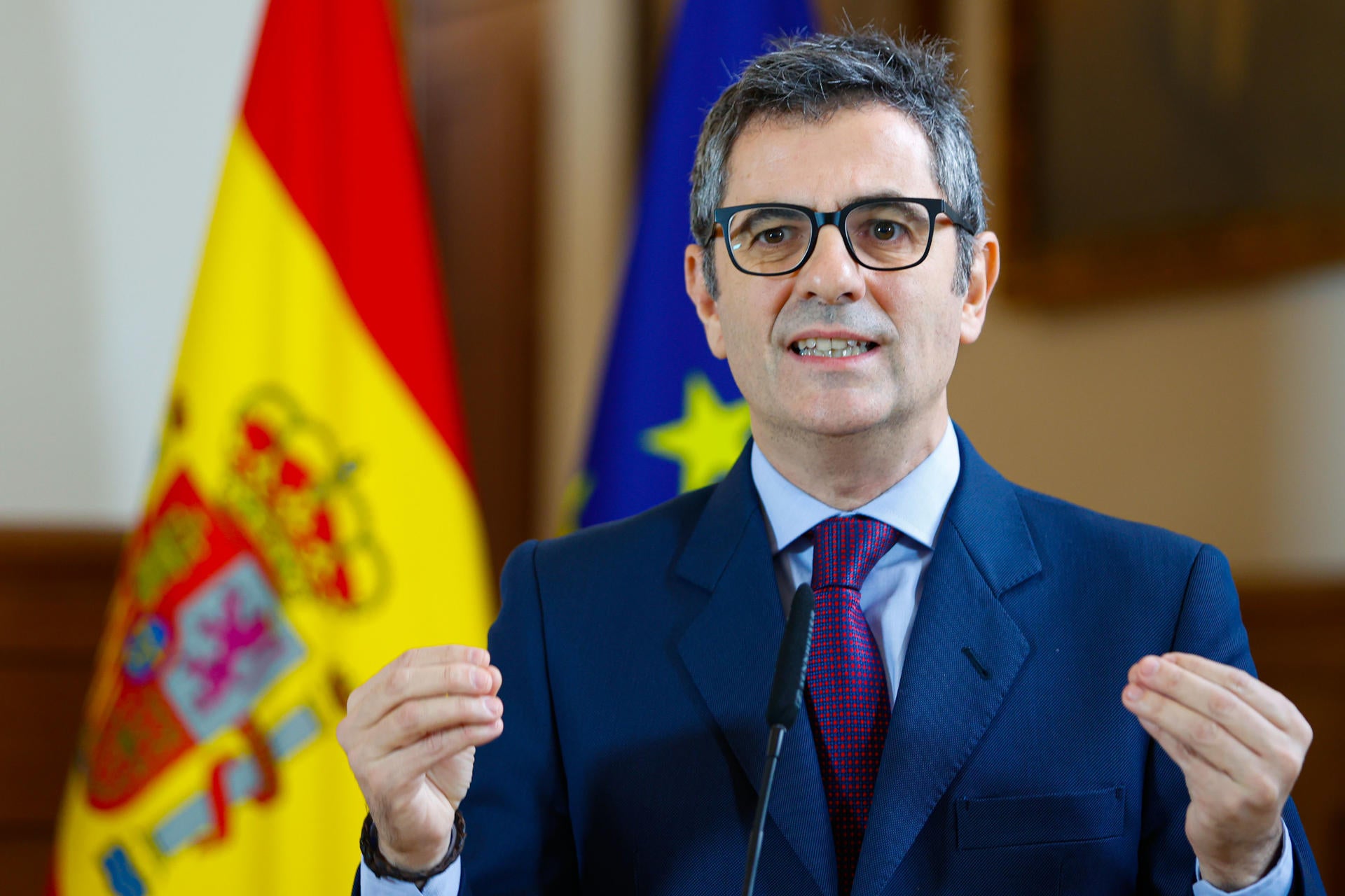 Bolaños dice que ya hay acuerdos sobre la reforma de la ley 'Sólo sí es sí': el consentimiento en el centro y evitar rebaja de penas Bolaños dice que ya hay acuerdos sobre la reforma de la ley 'Sólo sí es sí': el consentimiento en el centro y evitar rebaja de penas