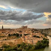 El Casco Histórico de Toledo. El Casco Histórico de Toledo.