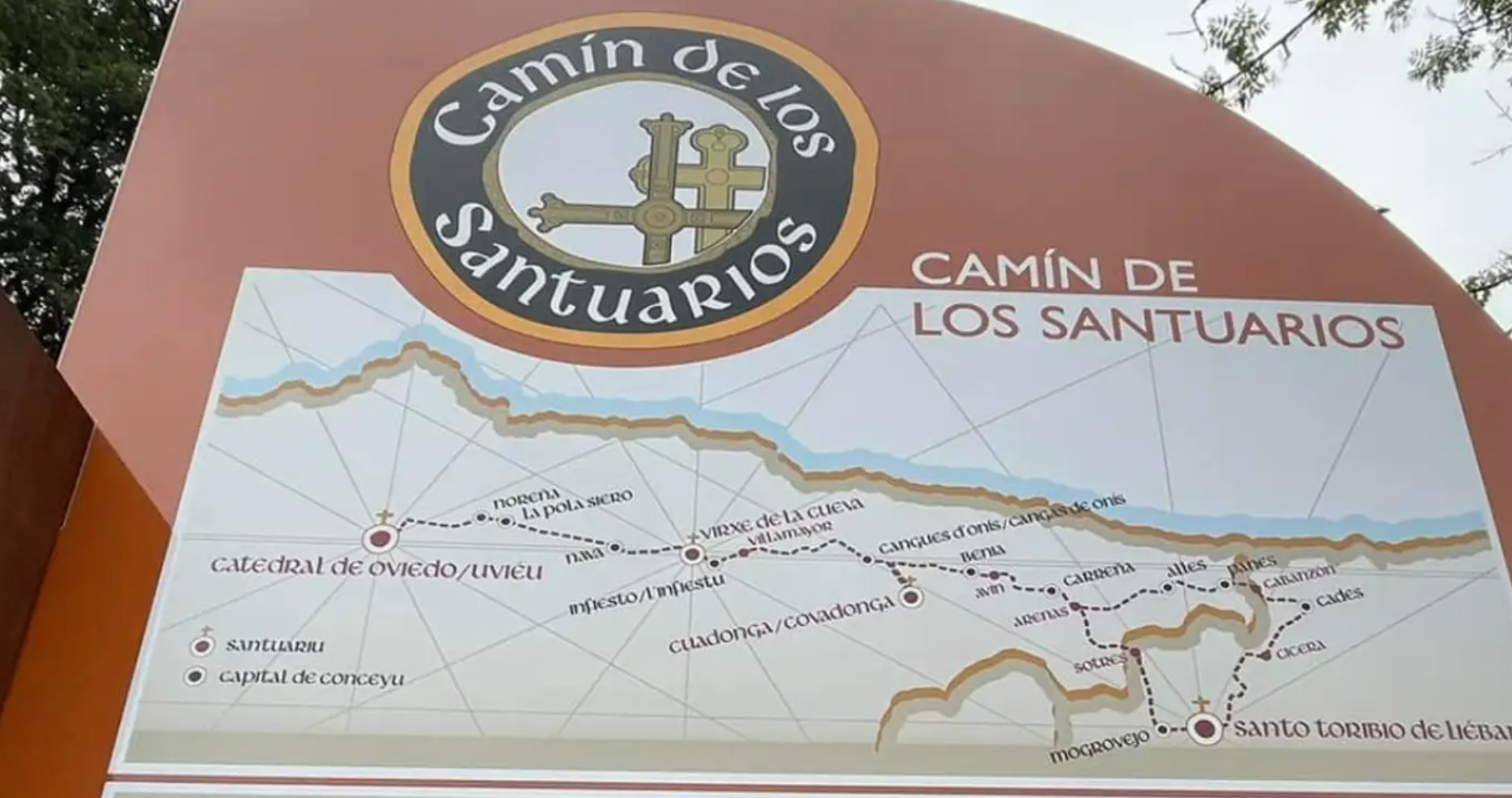 Andrés Martínez Vega: "El Camín de los Santuarios ha llegado para quedarse" Andrés Martínez Vega: "El Camín de los Santuarios ha llegado para quedarse"