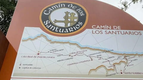 Panel indicador del Cam&iacute;n en el Santuario de La Cueva