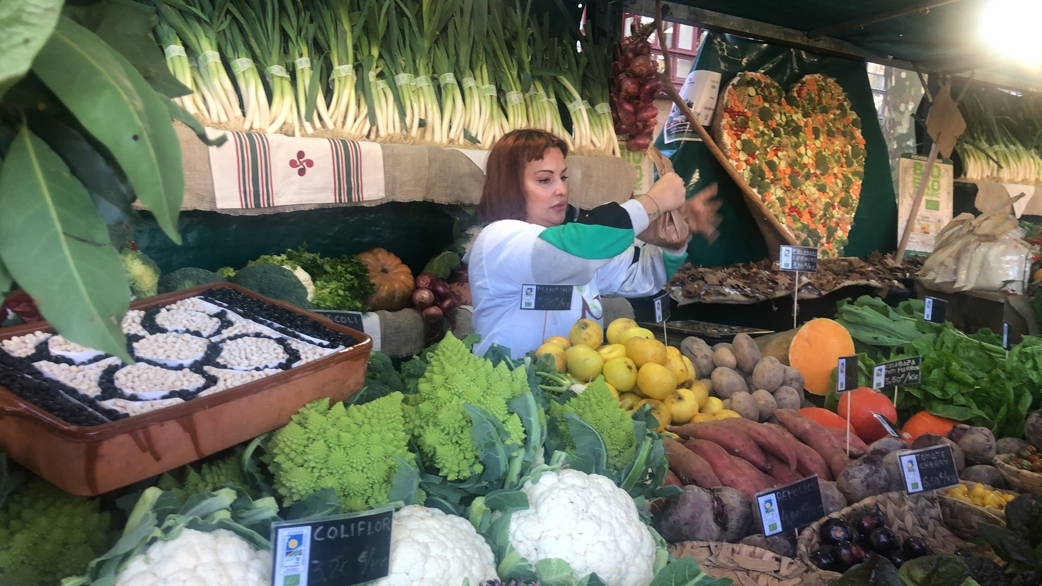 La gran fiesta de los baserritarras marca el ritmo en Bilbao y San Sebastián La gran fiesta de los baserritarras marca el ritmo en Bilbao y San Sebastián