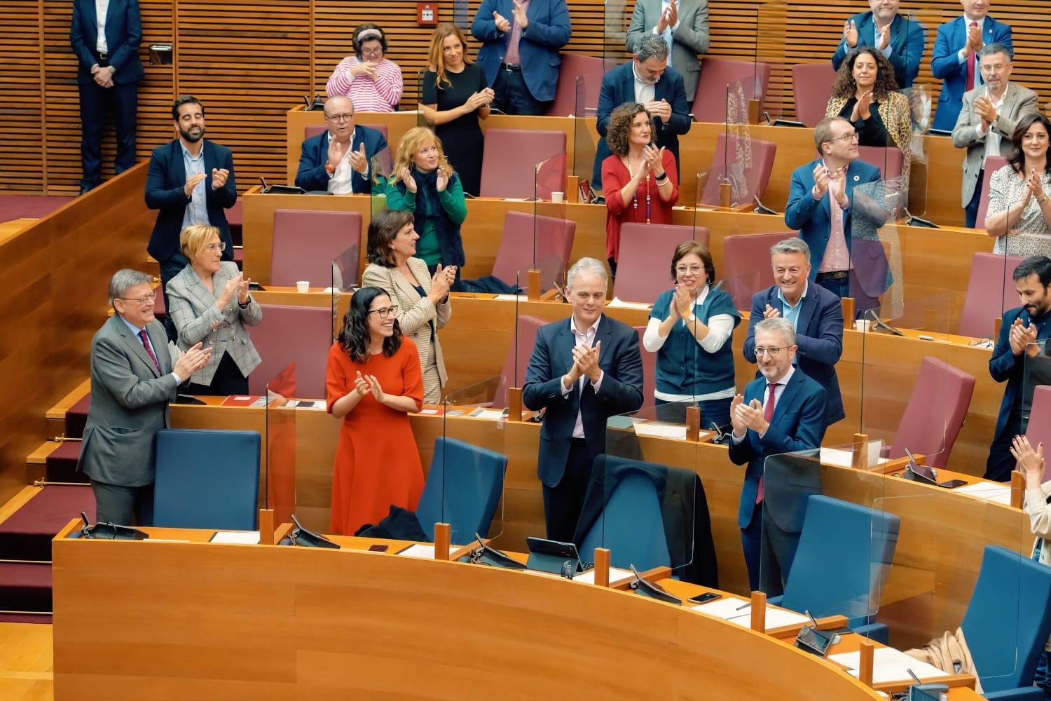 El Botànic aprueba sin sorpresas sus octavos presupuestos pese a los desencuentros entre socios durante la tramitación El Botànic aprueba sin sorpresas sus octavos presupuestos pese a los desencuentros entre socios durante la tramitación