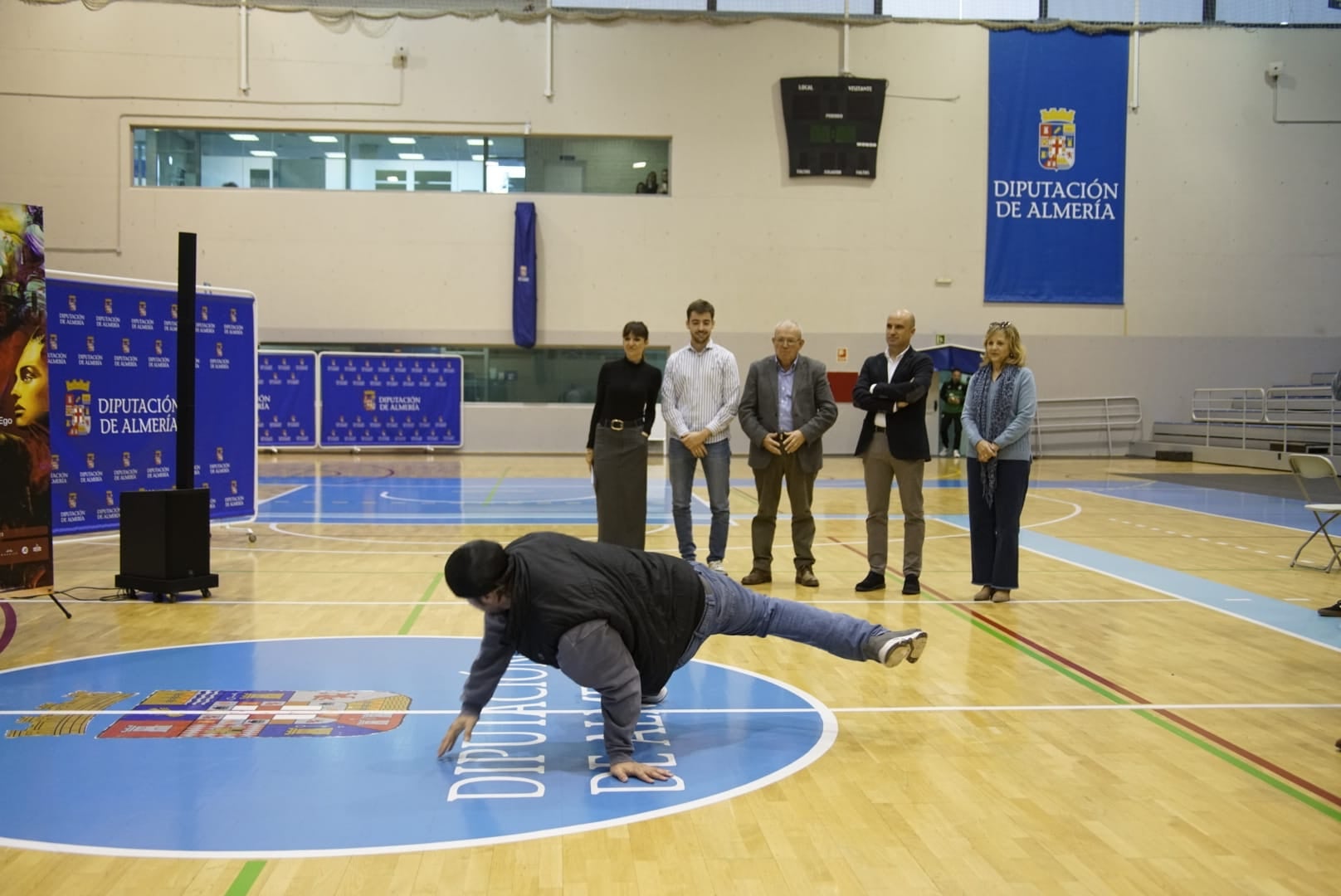 Cartel de lujo para el 'Hip Hop Street Vicar 2023' Cartel de lujo para el 'Hip Hop Street Vicar 2023'