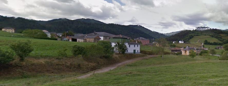 Fallece una persona atropellada por un tractor en Muñás de Arriba Fallece una persona atropellada por un tractor en Muñás de Arriba