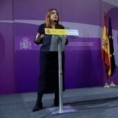 La secretaria de Estado de Igualdad, Ángela Rodríguez y la delegada del Gobierno Contra la Violencia de Género, Victoria Rosell 