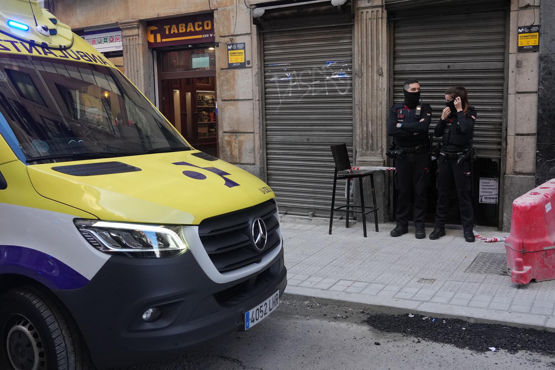 Asesinada una mujer a cuchilladas en un nuevo crimen machista en Bilbao Asesinada una mujer a cuchilladas en un nuevo crimen machista en Bilbao