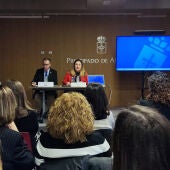 Pablo Fernández y Lydia Espina presentan la guía
