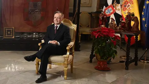 Juan Vivas durante el mensaje de navidad Juan Vivas durante el mensaje de navidad
