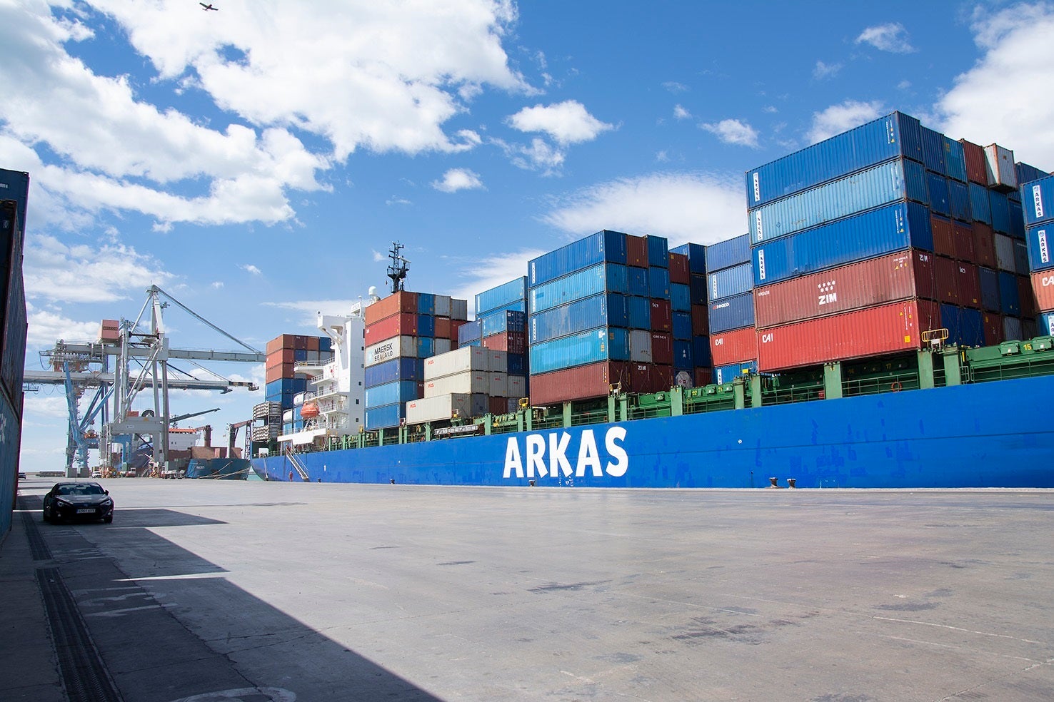 Caen las importaciones y las exportaciones en Castellón Caen las importaciones y las exportaciones en Castellón