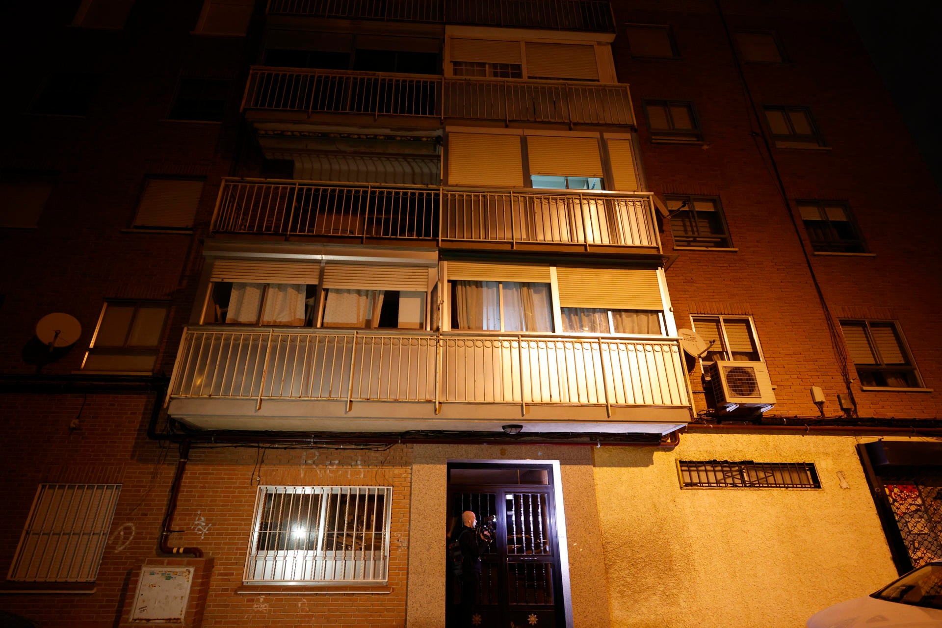 Una mujer envenena mortalmente a su marido y después se suicida Una mujer envenena mortalmente a su marido y después se suicida