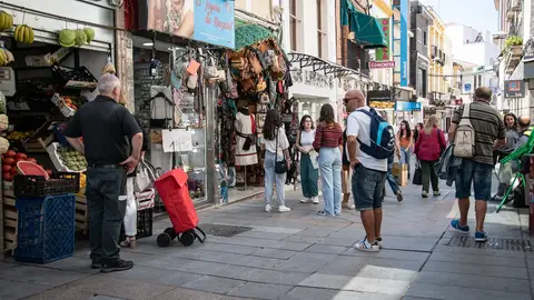 Comercios de la calle Santa Eulalia Comercios de la calle Santa Eulalia