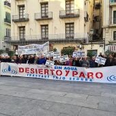 Agricultures del Sindicato Central de Regantes del Acueducto Tajo-Segura concentrados en Valencia.