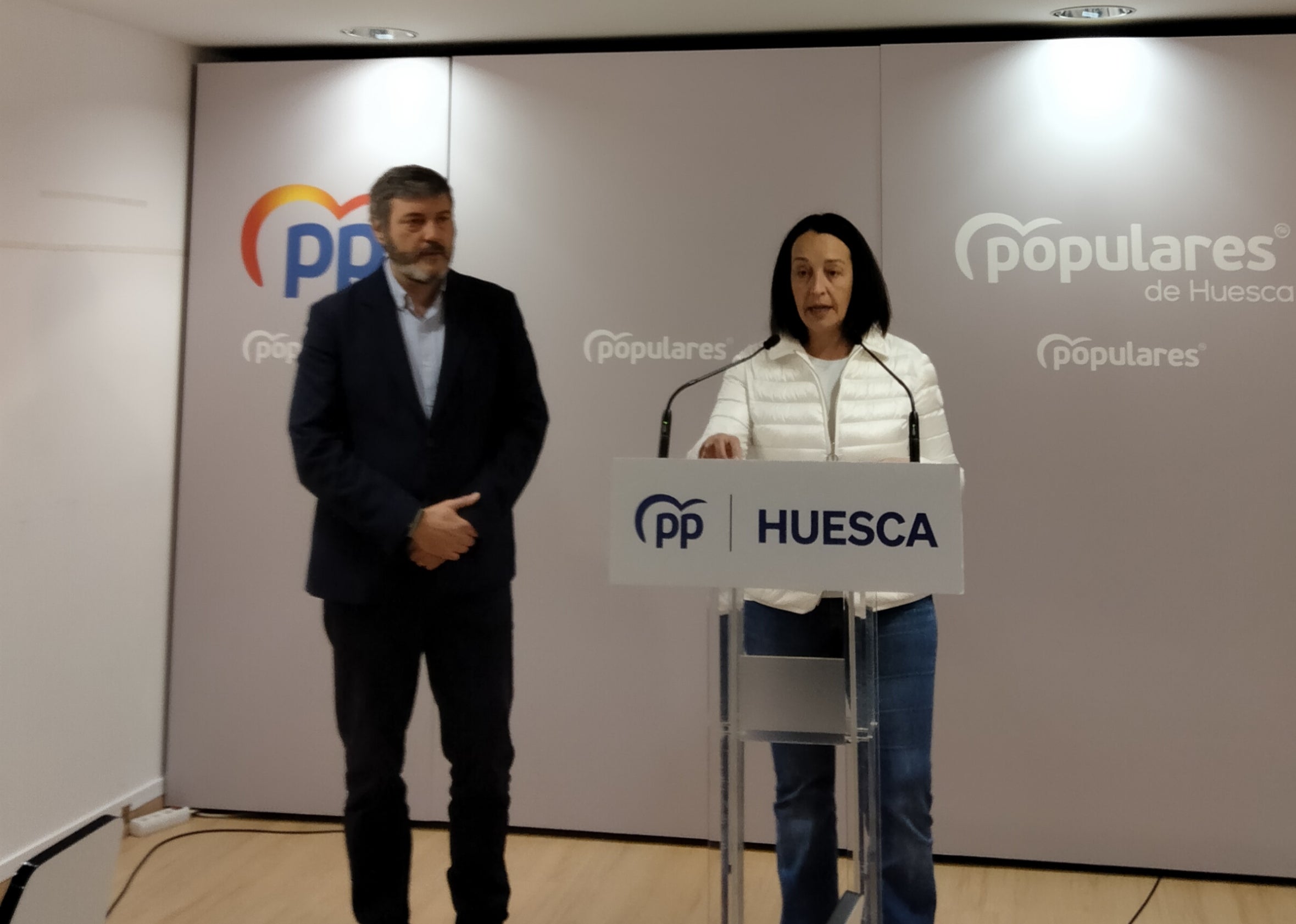El PP critica que los presupuestos del GA no han mejorado los servicios públicos El PP critica que los presupuestos del GA no han mejorado los servicios públicos