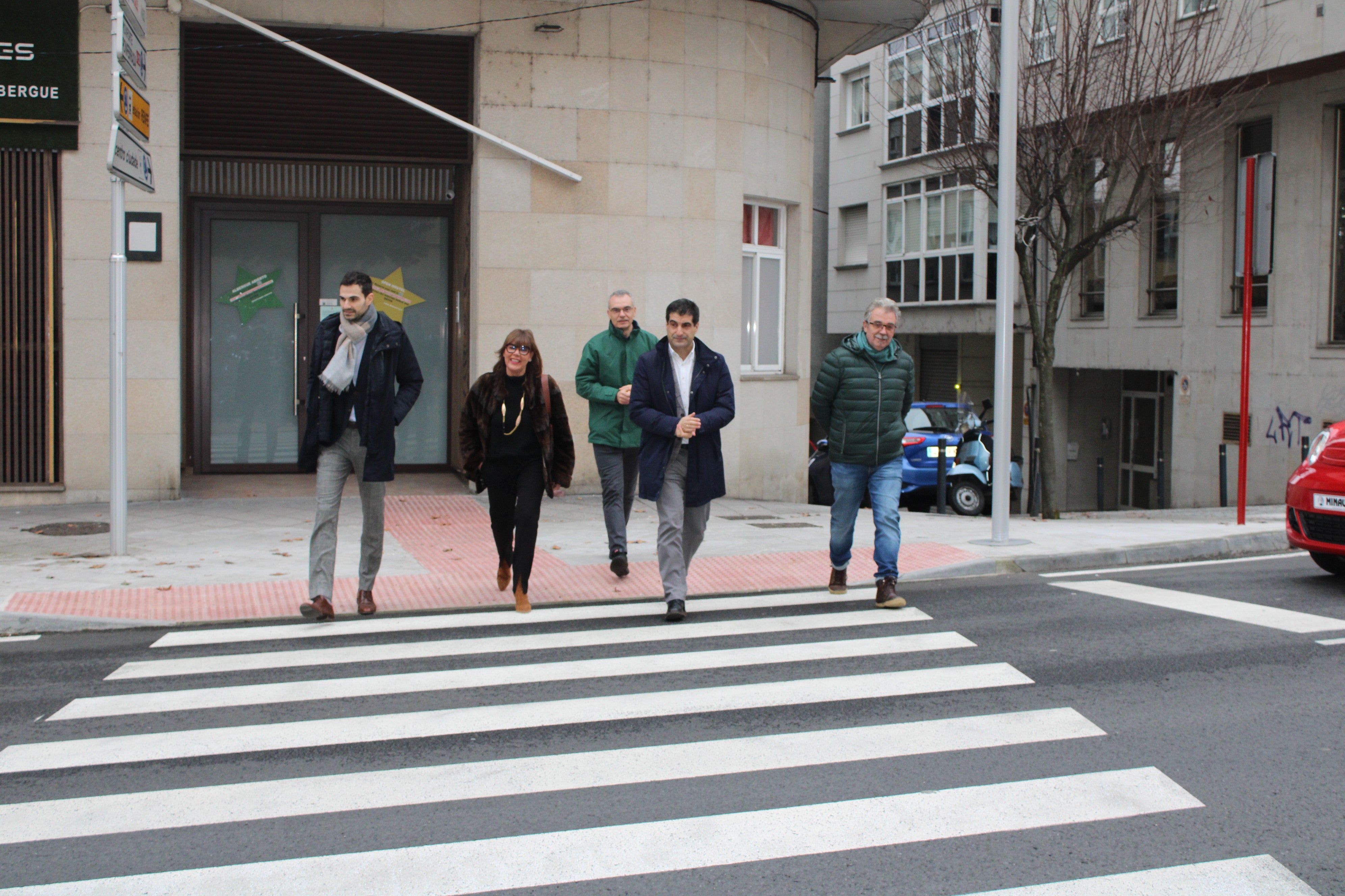 A Xunta inviste en oito pasos a peóns en ourense con iluminación led A Xunta inviste en oito pasos a peóns en ourense con iluminación led
