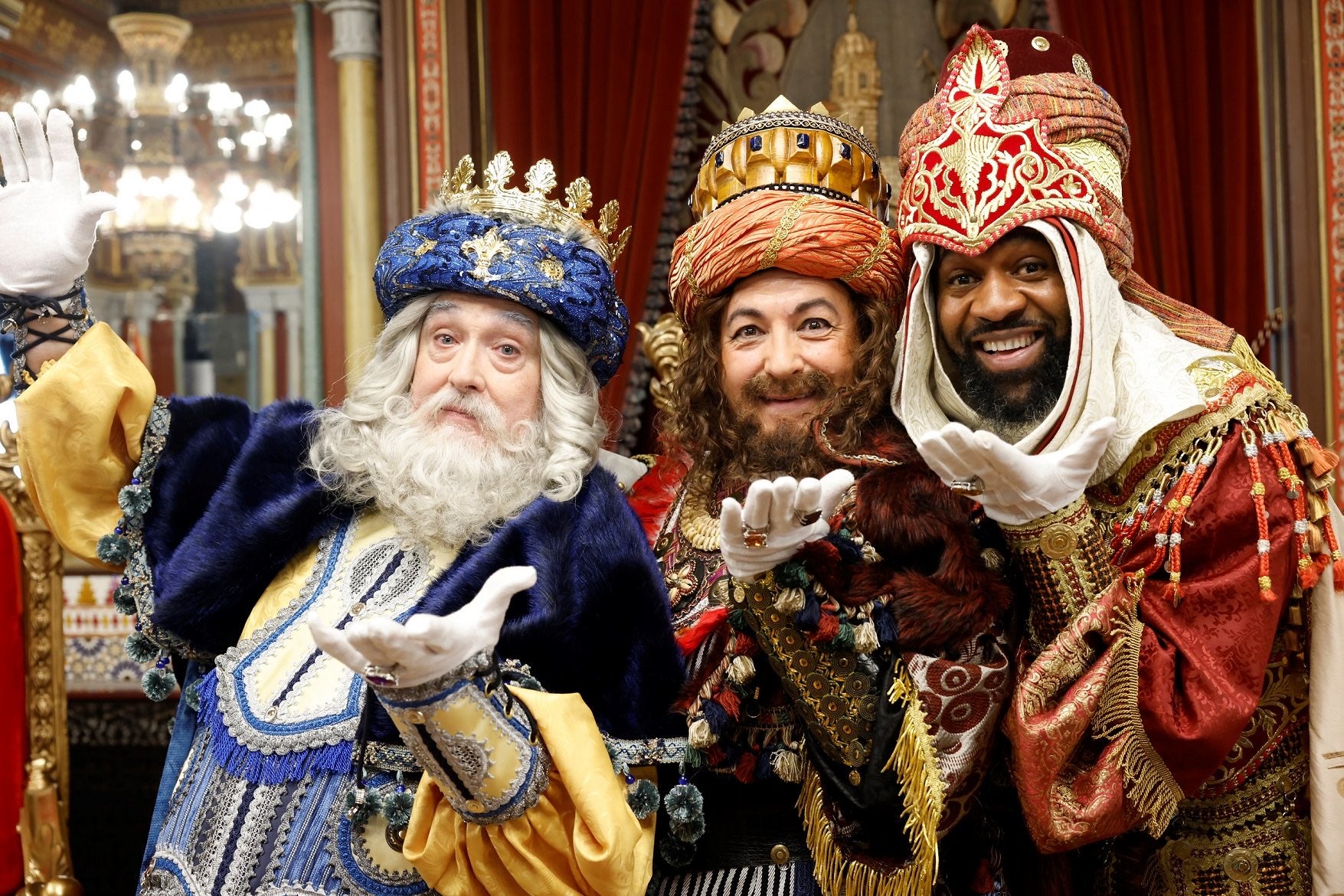 Los Reyes Magos cabalgan de nuevo llevando la ilusión y los regalos a todos los rincones Los Reyes Magos cabalgan de nuevo llevando la ilusión y los regalos a todos los rincones