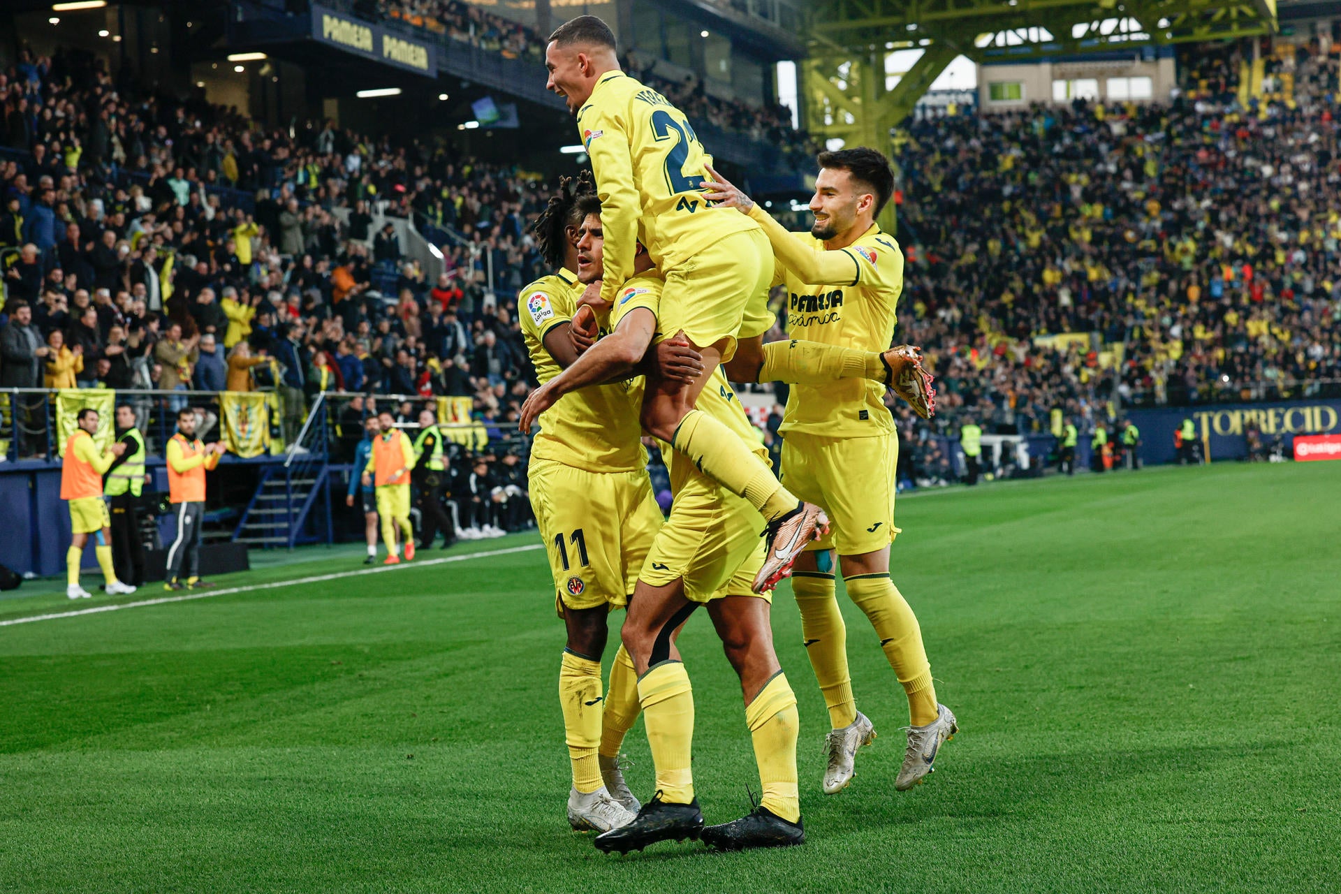 El Real Madrid cae ante el Villarreal y pierde la oportunidad de ponerse líder El Real Madrid cae ante el Villarreal y pierde la oportunidad de ponerse líder