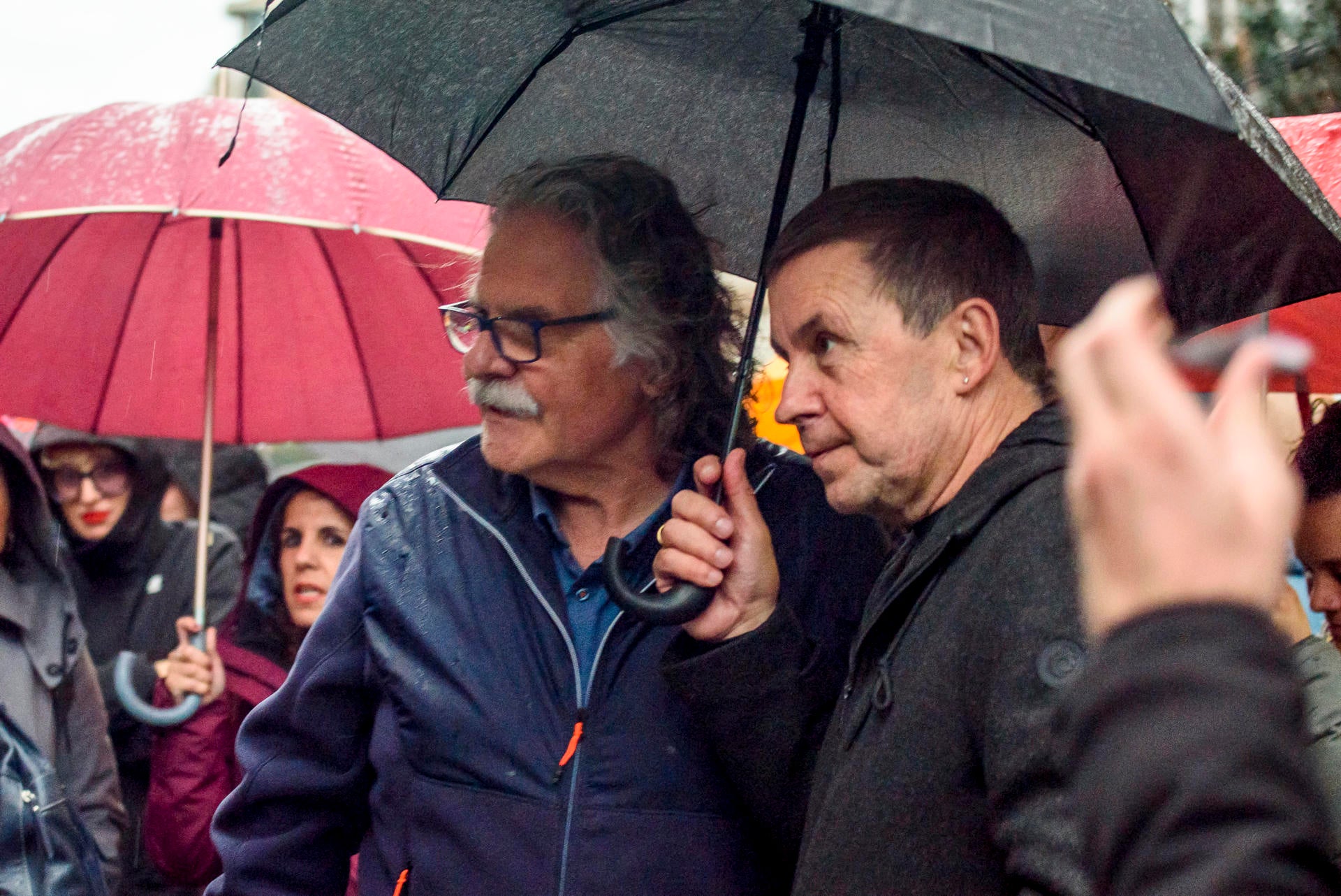 Decenas de miles de personas se manifiestan en Bilbao en defensa de los derechos de los presos de ETA Decenas de miles de personas se manifiestan en Bilbao en defensa de los derechos de los presos de ETA