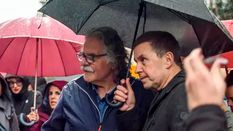 Decenas de miles de personas se manifiestan en Bilbao en defensa de los derechos de los presos de ETA Decenas de miles de personas se manifiestan en Bilbao en defensa de los derechos de los presos de ETA