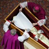 Fallecimiento del Papa Benedicto XVI 