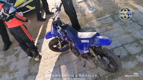 La Policía Local ha depositado la motocicleta tipo cross en dependencias municipales