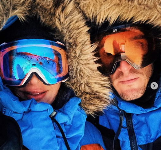 El guiño de Íñigo Onieva a Tamara Falcó tras su reconciliación: "Mi objetivo es hacerte feliz cada nanosegundo de tu vida" El guiño de Íñigo Onieva a Tamara Falcó tras su reconciliación: "Mi objetivo es hacerte feliz cada nanosegundo de tu vida"