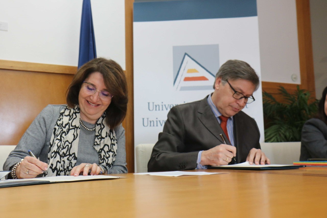 “Cátedra Aguas de Alicante de Cambio Climático” de la Universidad de Alicante comienza su actividad “Cátedra Aguas de Alicante de Cambio Climático” de la Universidad de Alicante comienza su actividad