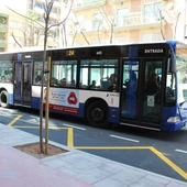 El Ayuntamiento de San Vicente destina casi 14.000 euros para abaratar el coste de las tarifas del TAM a partir de febrero El Ayuntamiento de San Vicente destina casi 14.000 euros para abaratar el coste de las tarifas del TAM a partir de febrero