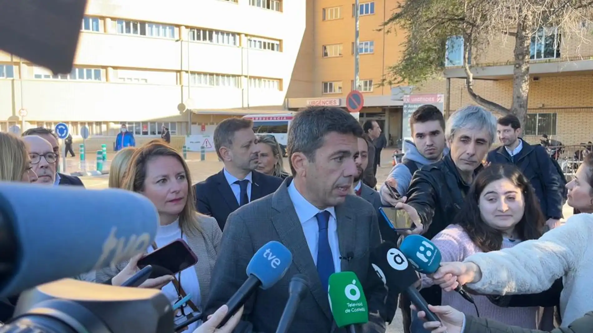 Mazón: “El Hospital General de Castellón será un centro de referencia y reforzaremos las plantillas de profesionales sanitarios en la provincia”