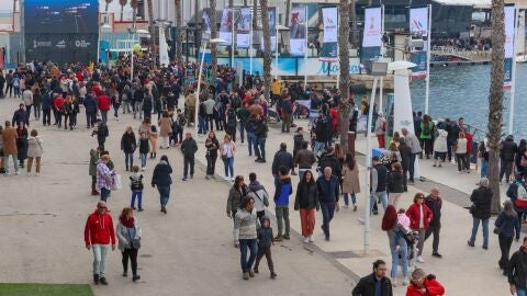 The Ocean Race en Alicante recibe 120.000 visitantes en los primeros seis d&iacute;as